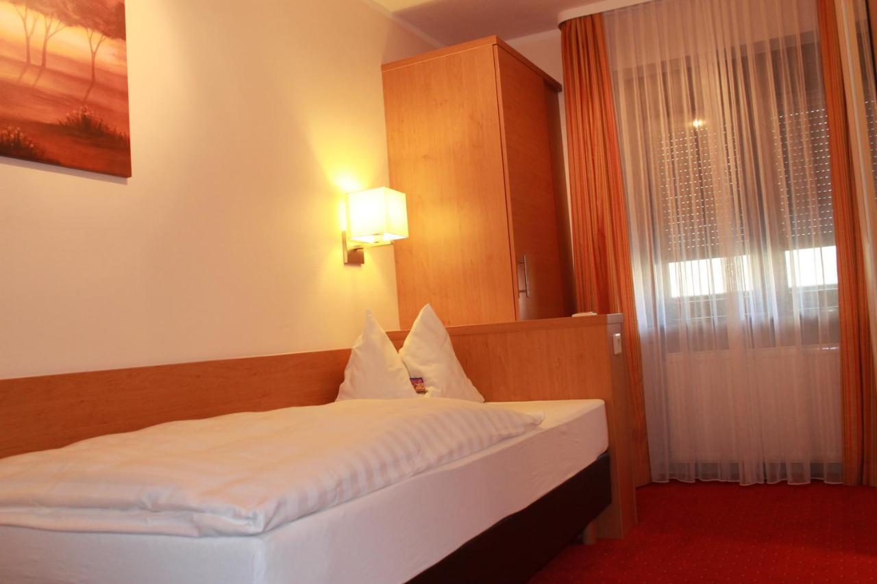 Hotel Hübler Frankfurt am Main Eksteriør billede